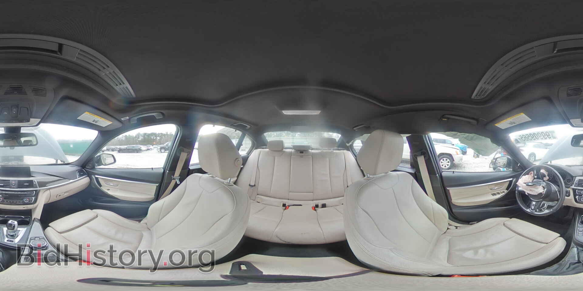 2017 BMW 3 SERIES - VIN: WBA8E1C56HK479992 - Фото 14