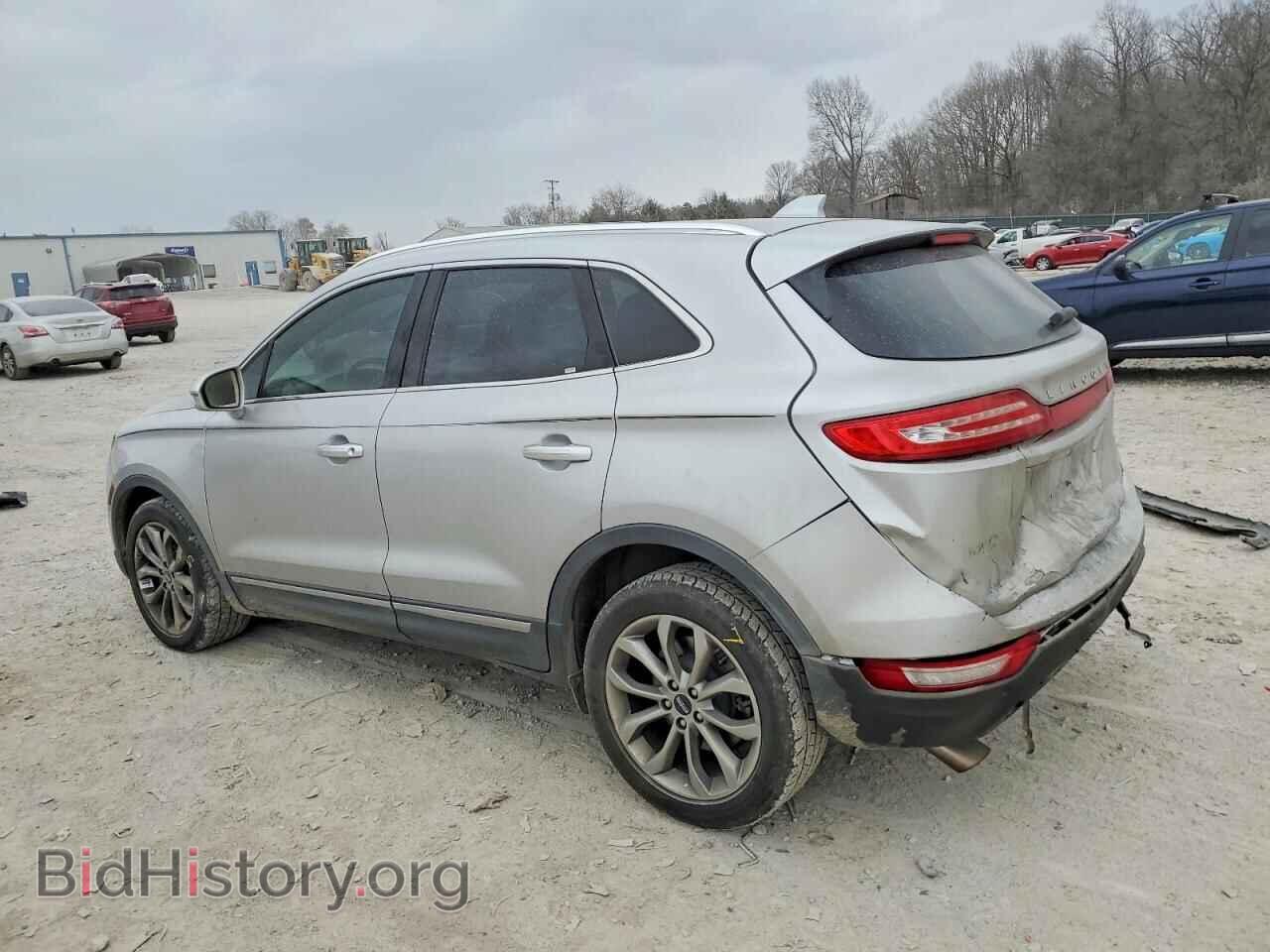 2019 LINCOLN MKC - VIN: 5LMCJ2C90KUL06877 - Photo 2