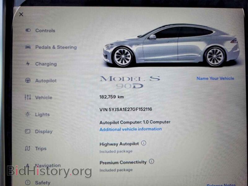 2016 Tesla MODEL S (VIN 5YJSA1E27GF152116) — фото 9 из 12