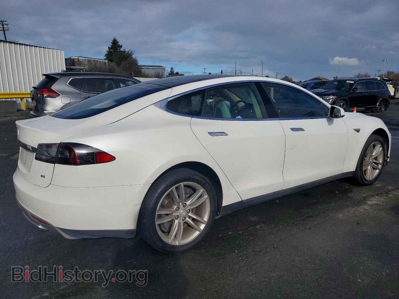 2013 TESLA MODEL S - VIN: 5YJSA1CN2DFP14044 - Фото 3