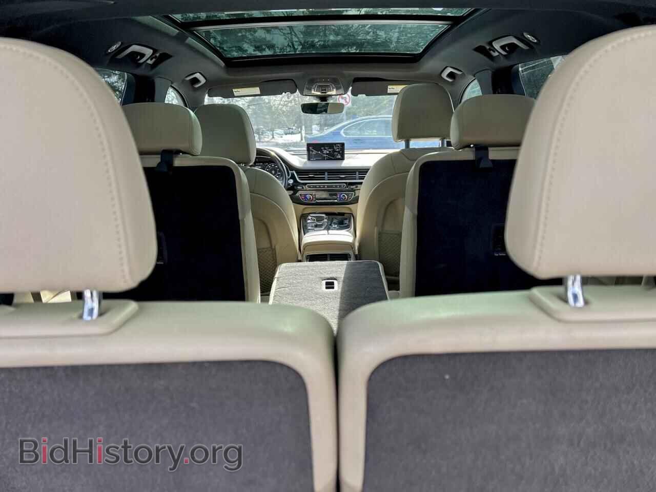 2018 AUDI Q7 - VIN: WA1VAAF71JD019996 - Фото 9