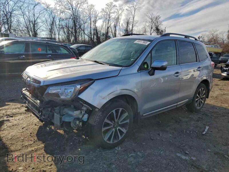 2017 Subaru FORESTER 2.0XT Touring (VIN JF2SJGTC8HH567575) — фото 1 из 13, Copart, повреждение: передняя часть
