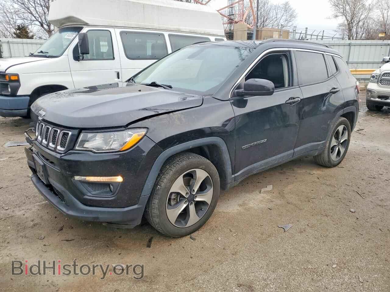 Photo 3C4NJCBB2HT643032 - JEEP COMPASS 2017