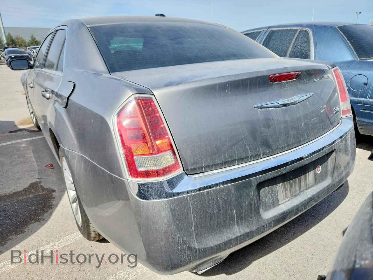 2014 CHRYSLER 300 - VIN: 2C3CCAAG2EH262941 - Фото 6