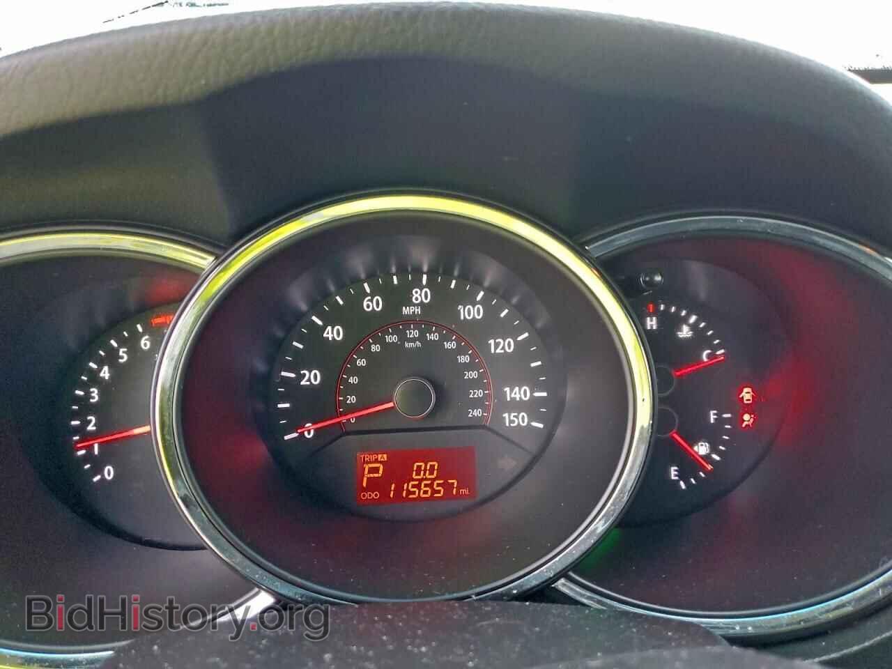 2013 KIA SORENTO - VIN: 5XYKTCA64DG417447 - Фото 9