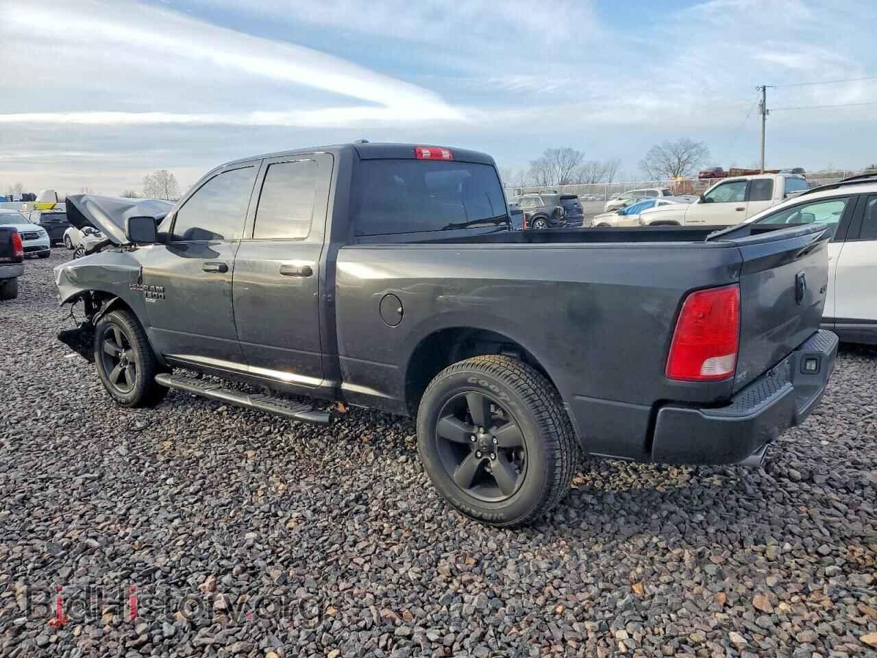 2019 RAM 1500 - VIN: 1C6RR7FT6KS517843 - Фото 2