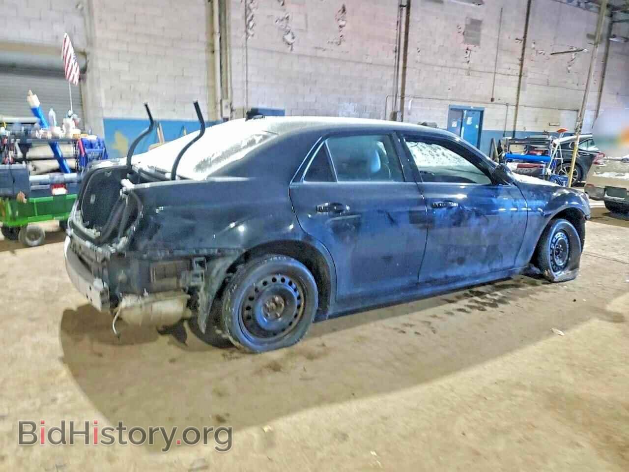 2017 CHRYSLER 300 - VIN: 2C3CCAGG5HH605673 - Фото 3