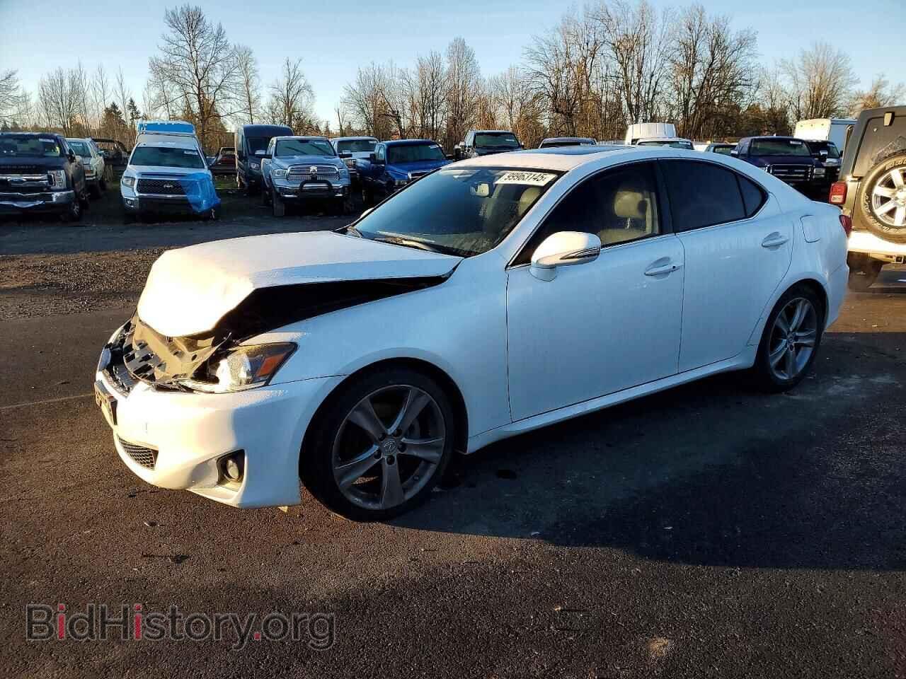 Photo JTHBF5C21B5133484 - LEXUS IS 2011