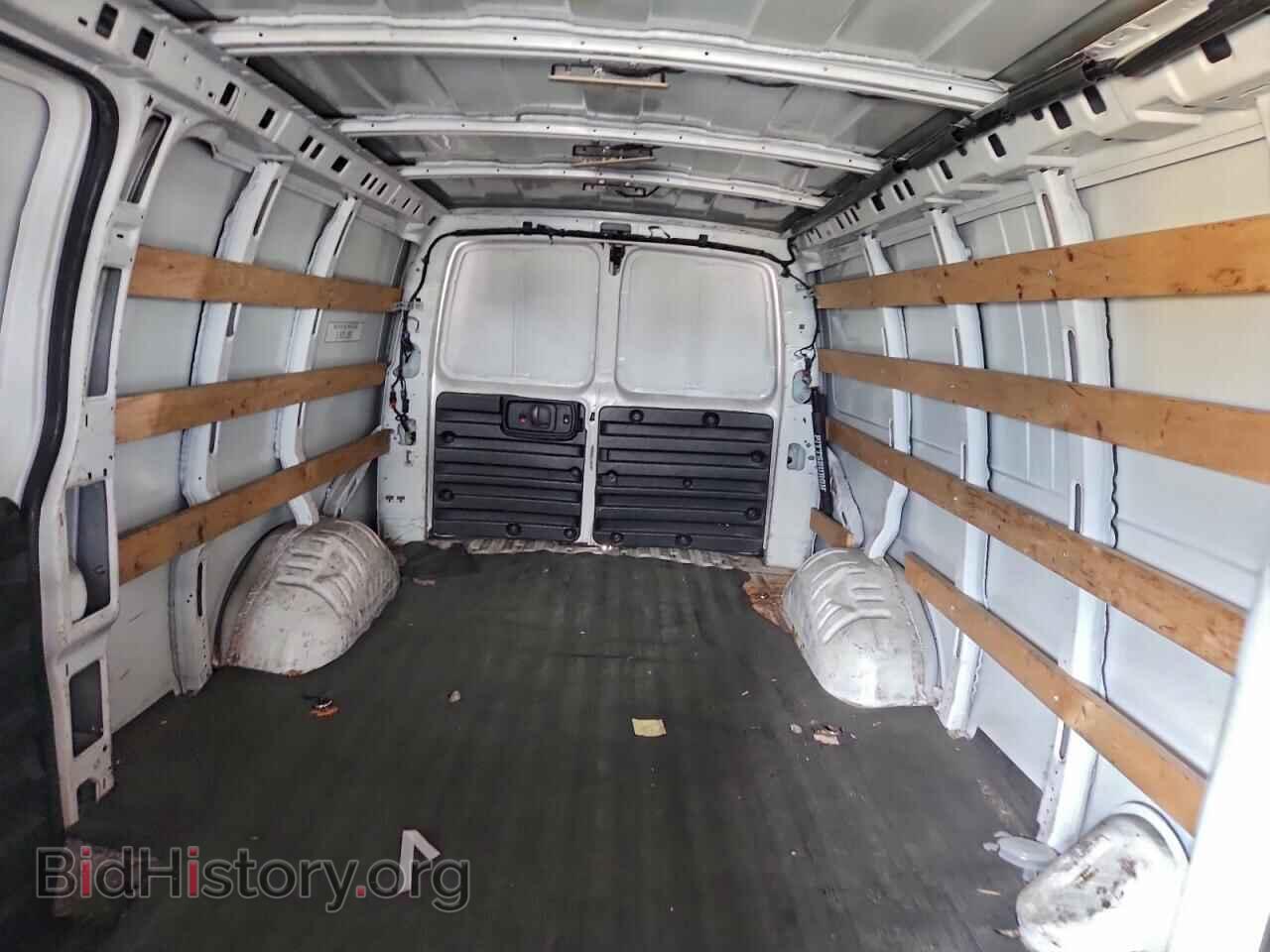 2018 GMC SAVANA - VIN: 1GTW7BFP2J1167655 - Фото 10