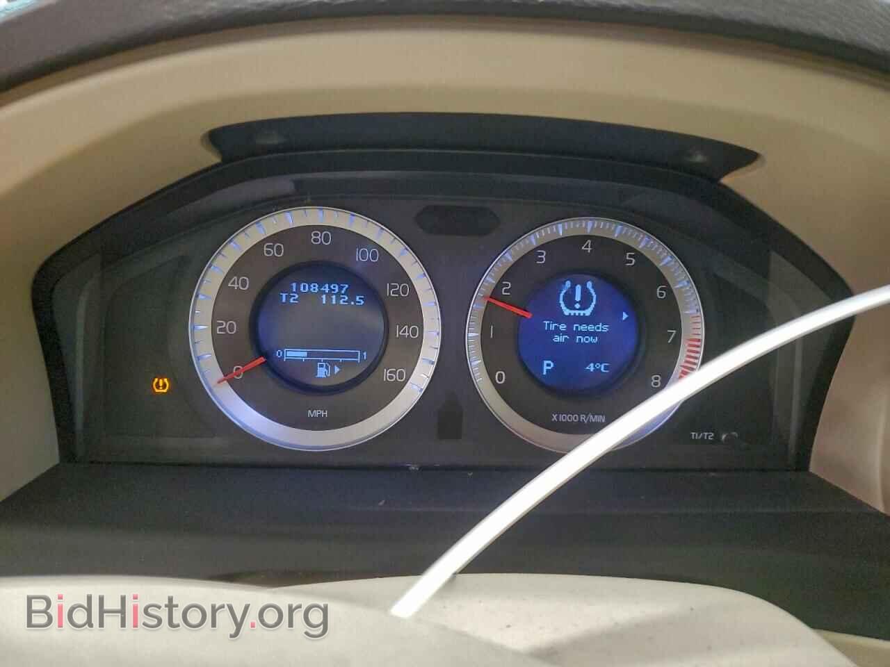 2011 VOLVO XC70 - VIN: YV4940BZ5B1101097 - Фото 9
