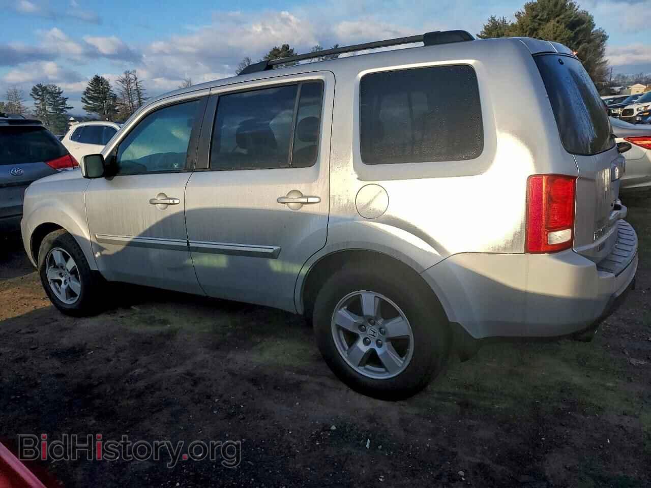 2011 HONDA PILOT - VIN: 5FNYF4H56BB020962 - Фото 2