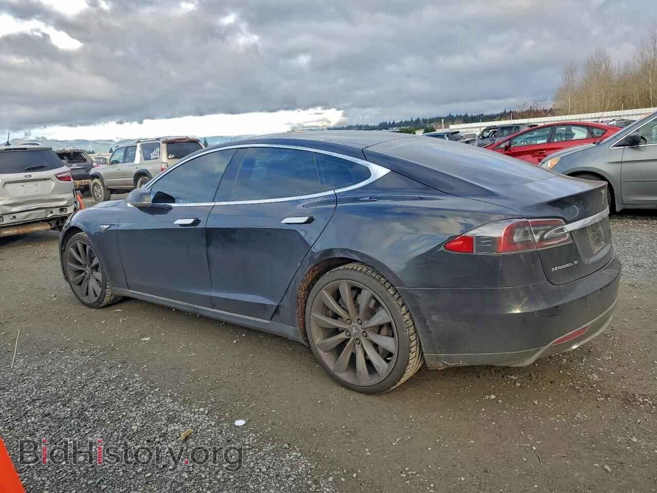 2015 TESLA MODEL S - VIN: 5YJSA1E22FF114517 - Photo 2