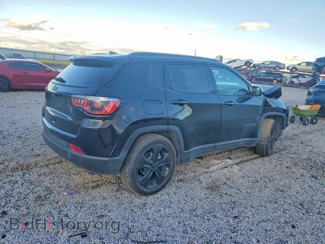 2019 JEEP COMPASS - VIN: 3C4NJCBB0KT832432 - Фото 3
