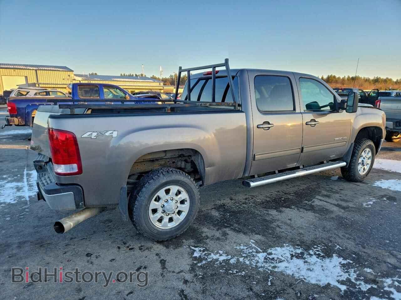 2012 GMC SIERRA - VIN: 1GT424C80CF226111 - Фото 3