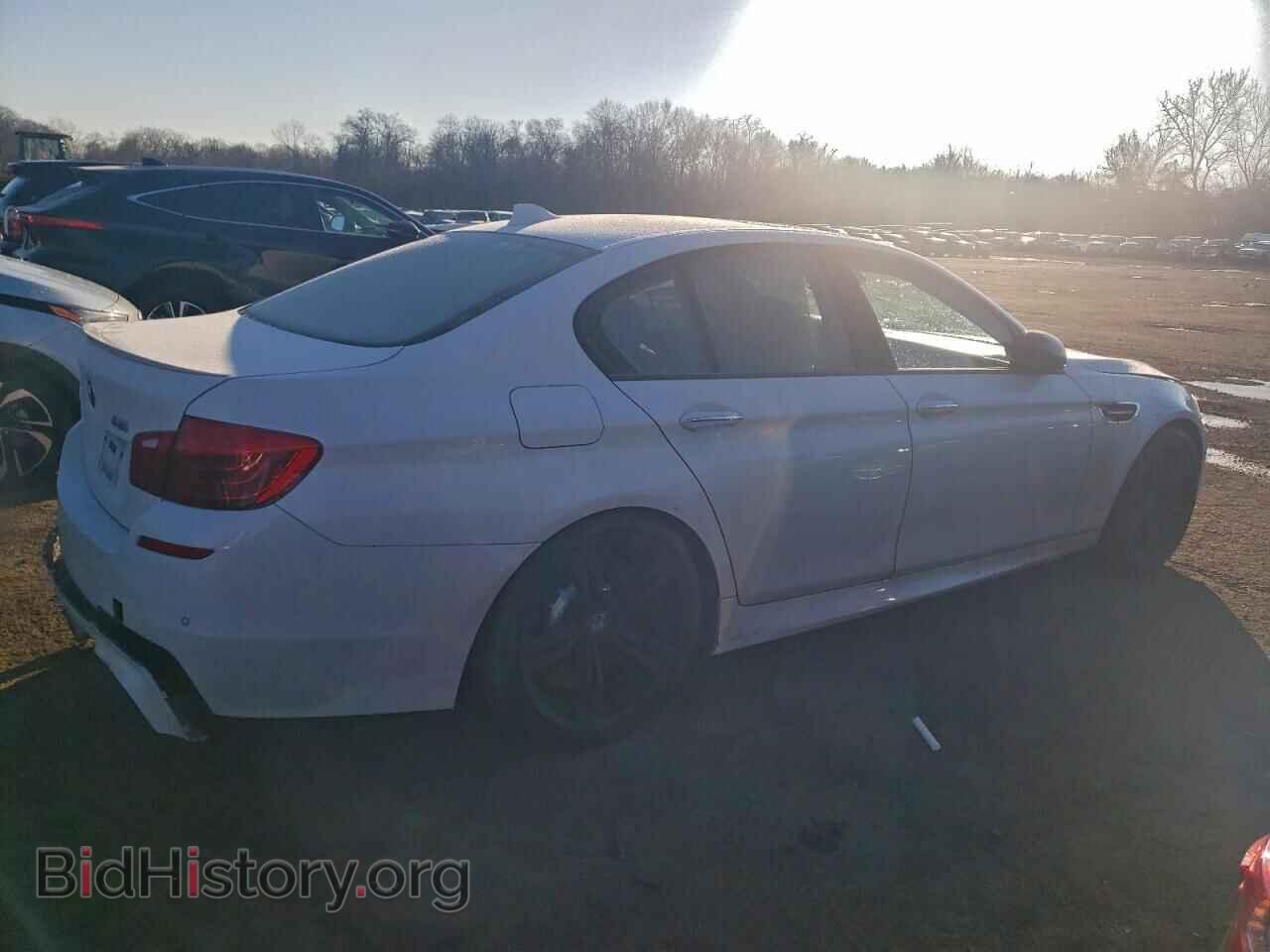 2015 BMW M5 - VIN: WBSFV9C56FD595292 - Фото 3