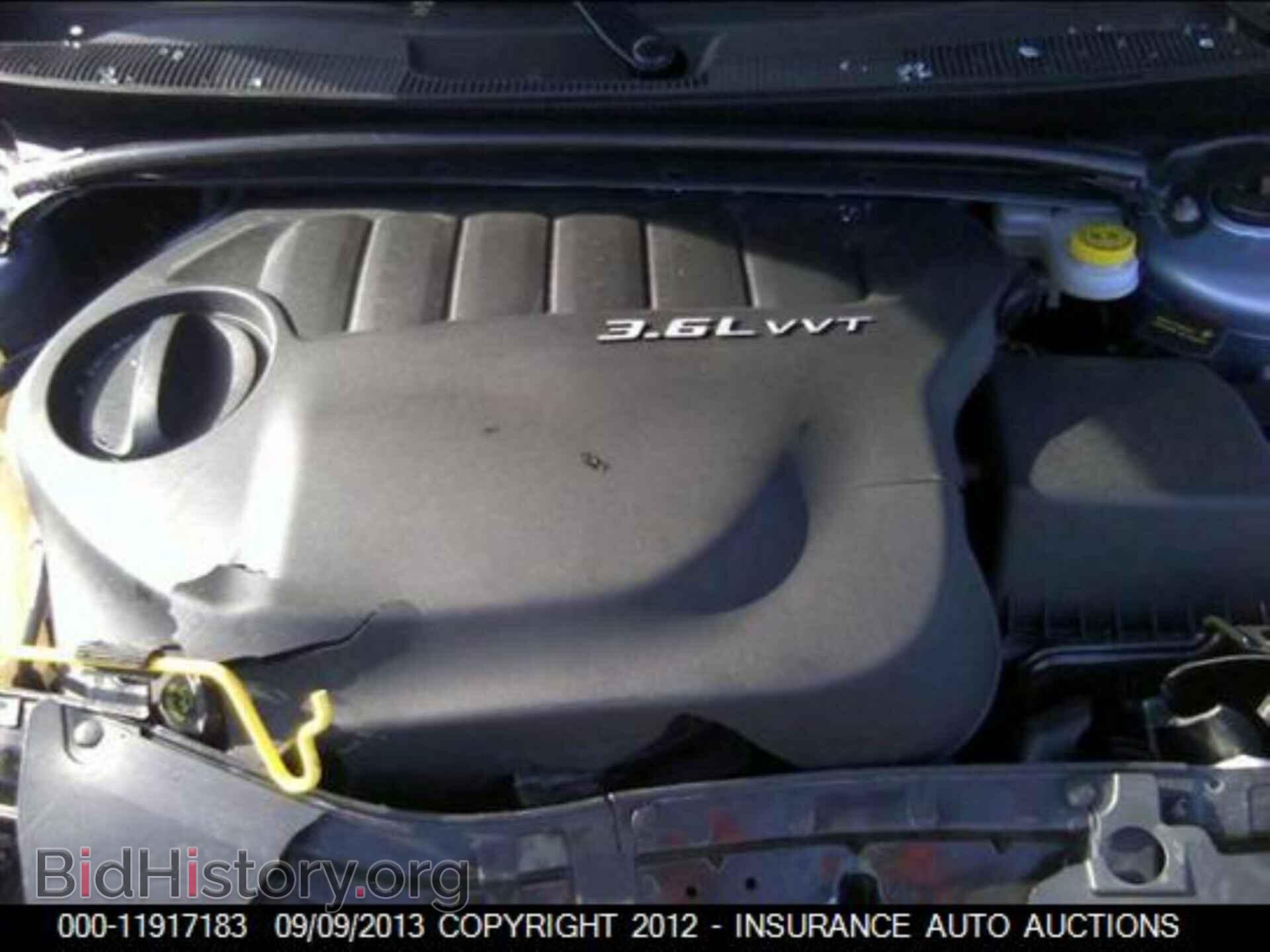 2013 Chrysler 200 - VIN: 1C3CCBCG7DN696572 - Фото 10