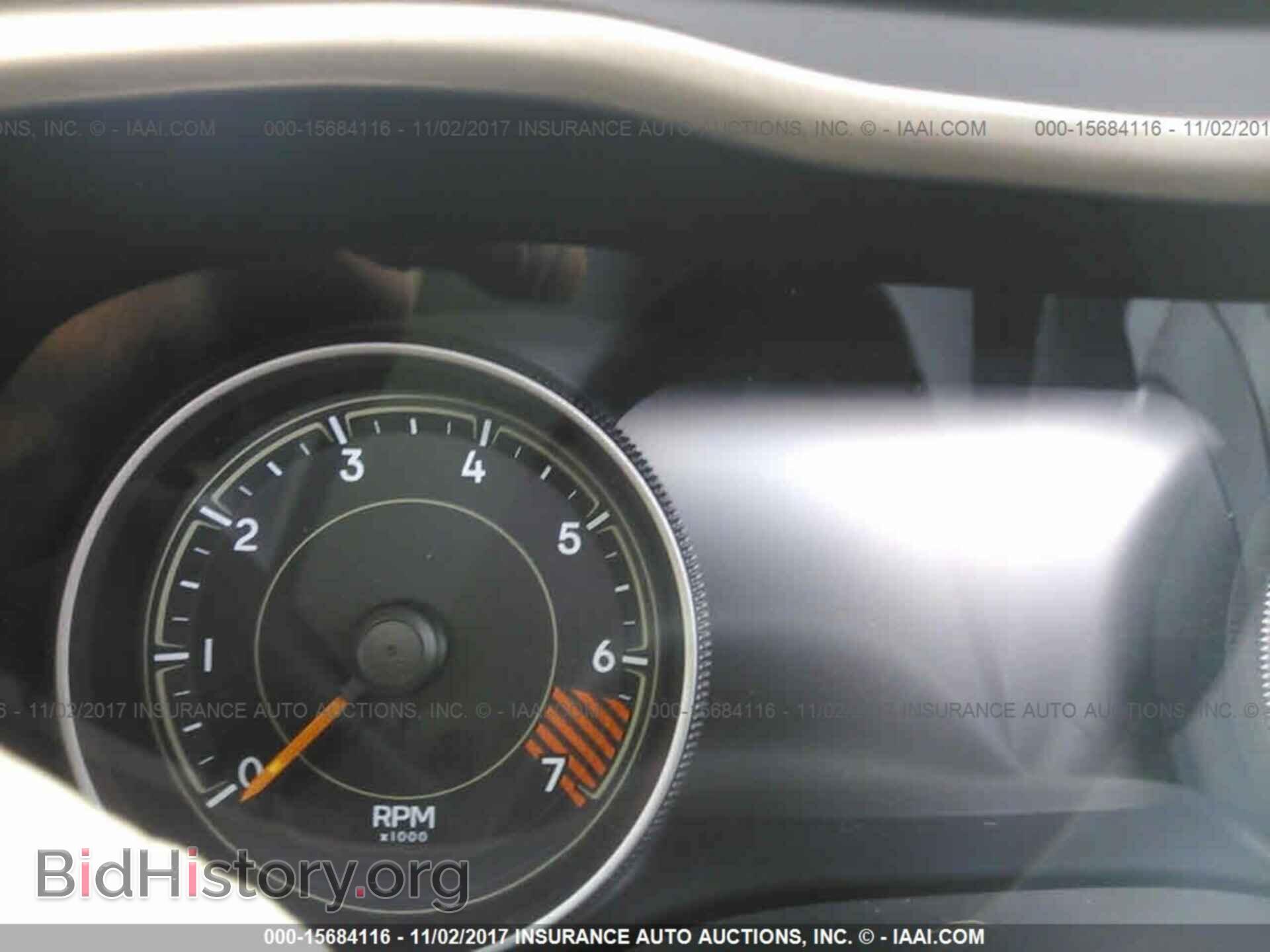 2015 Jeep Cherokee - VIN: 1C4PJMDB2FW556329 - Фото 7