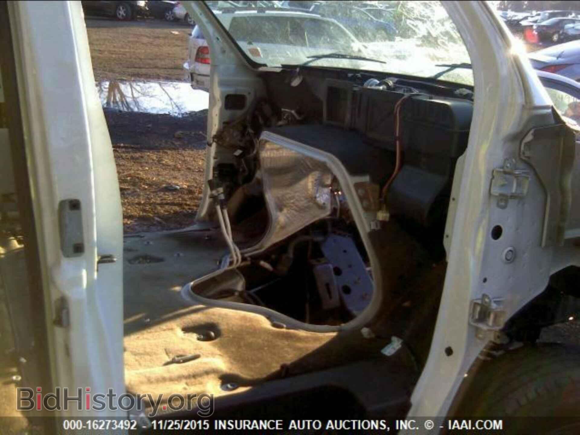 2011 Ford Econoline - VIN: 1FBSS3BLXBDB17130 - Photo 5