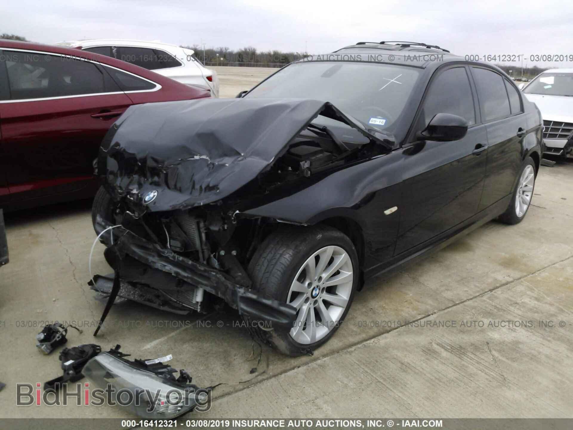 2011 BMW 328I - VIN: WBAPH7C59BE460929 - Photo 2