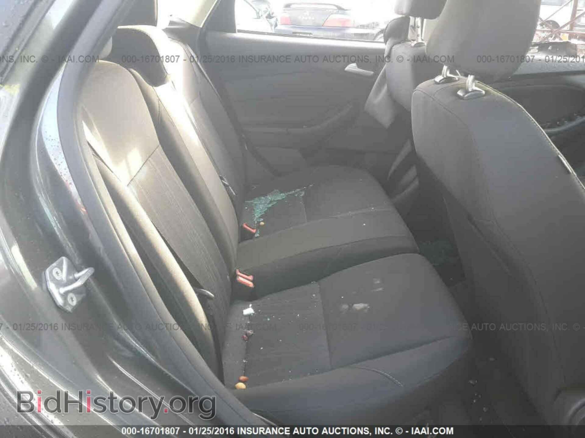 2015 Ford Focus - VIN: 1FADP3K23FL348806 - Photo 8