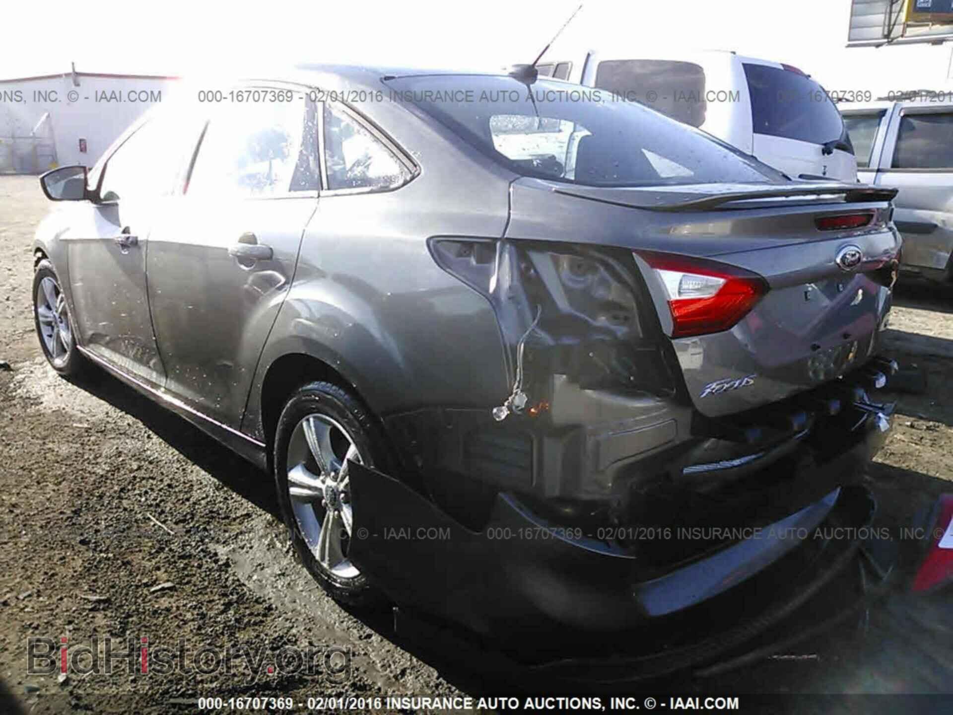 2012 Ford Focus - VIN: 1FAHP3F25CL419284 - Photo 3