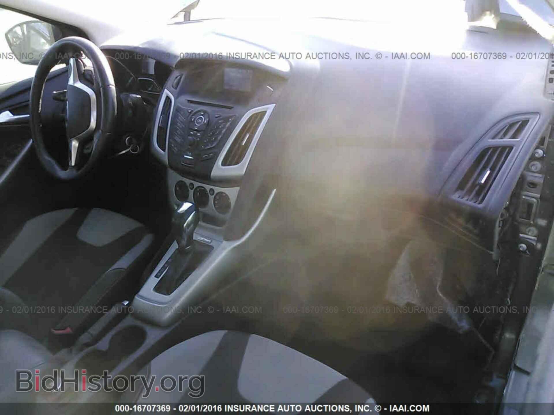 2012 Ford Focus - VIN: 1FAHP3F25CL419284 - Photo 5