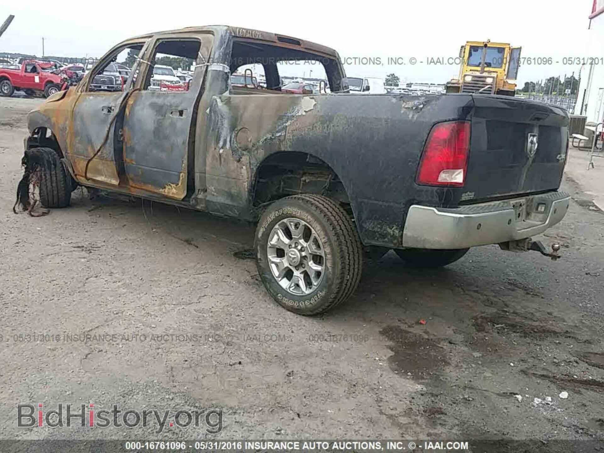2014 RAM 2500 - VIN: 3C6UR5CL1EG109877 - Фото 3