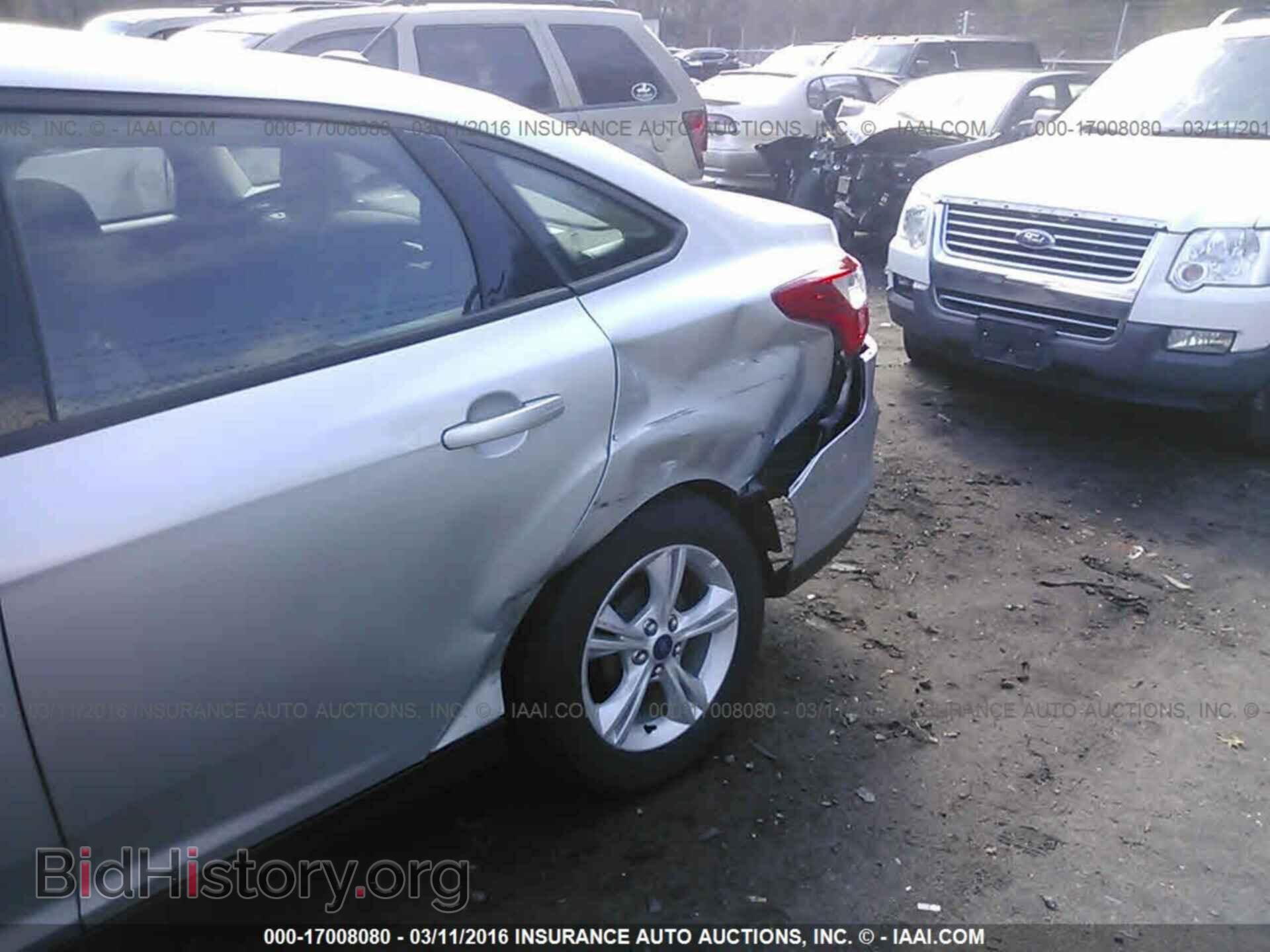 2014 Ford Focus - VIN: 1FADP3F22EL445911 - Photo 6