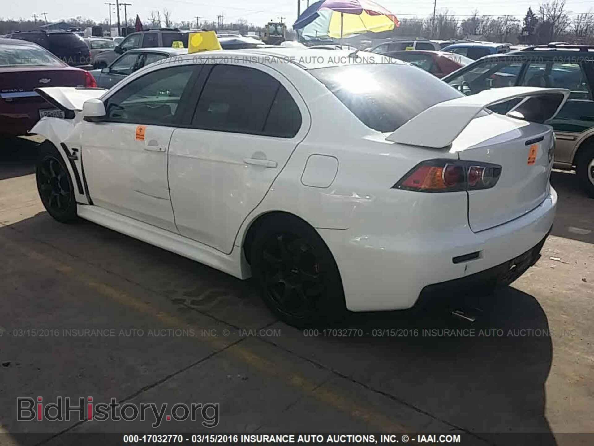 2011 Mitsubishi Lancer - VIN: JA32W8FV1BU037576 - Фото 3