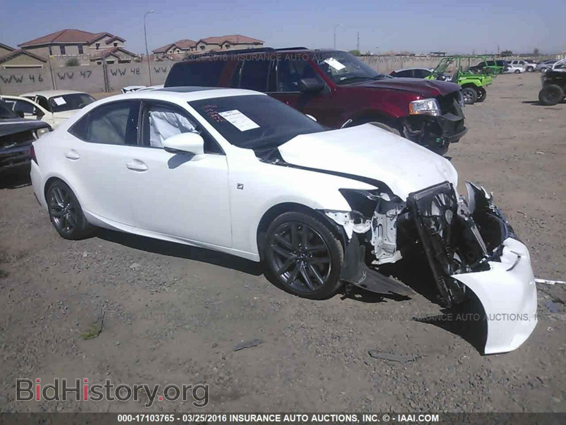 Photo JTHBE1D28E5012210 - Lexus Is 2014
