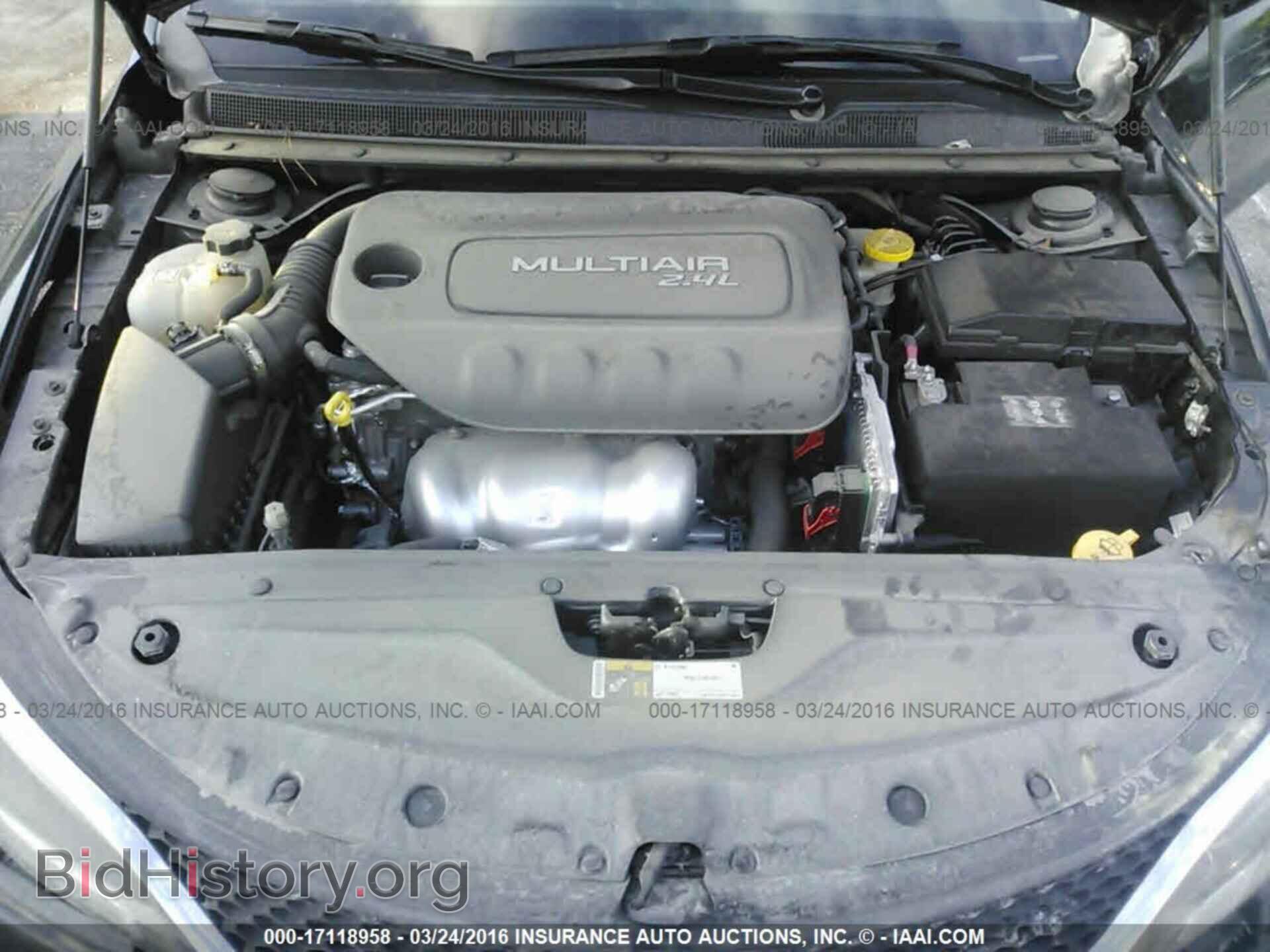 2015 Chrysler 200 - VIN: 1C3CCCABXFN666787 - Фото 10