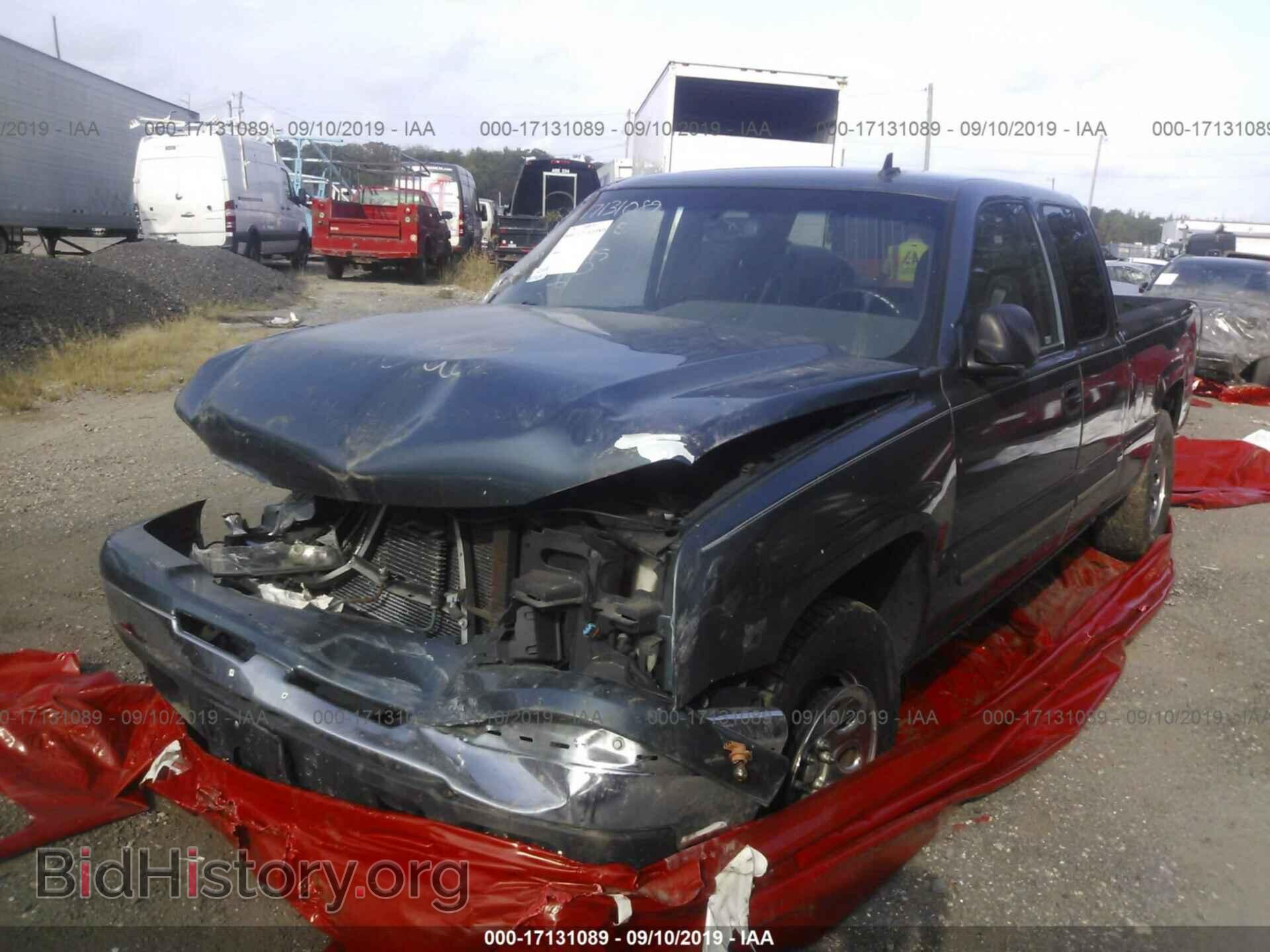 2006 Chevrolet Silverado - VIN: 1GCEK19B56E156847 - Фото 2