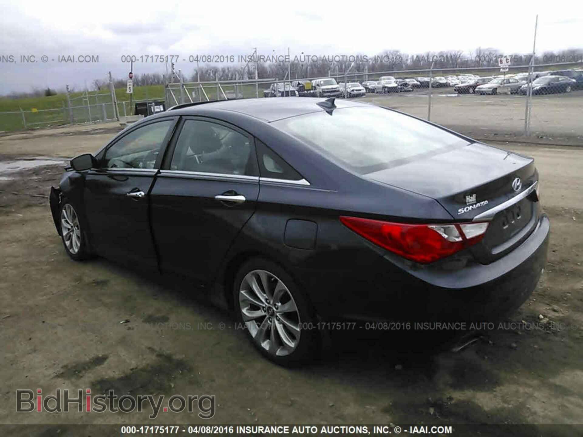 2012 Hyundai Sonata - VIN: 5NPEC4AC9CH490765 - Photo 3