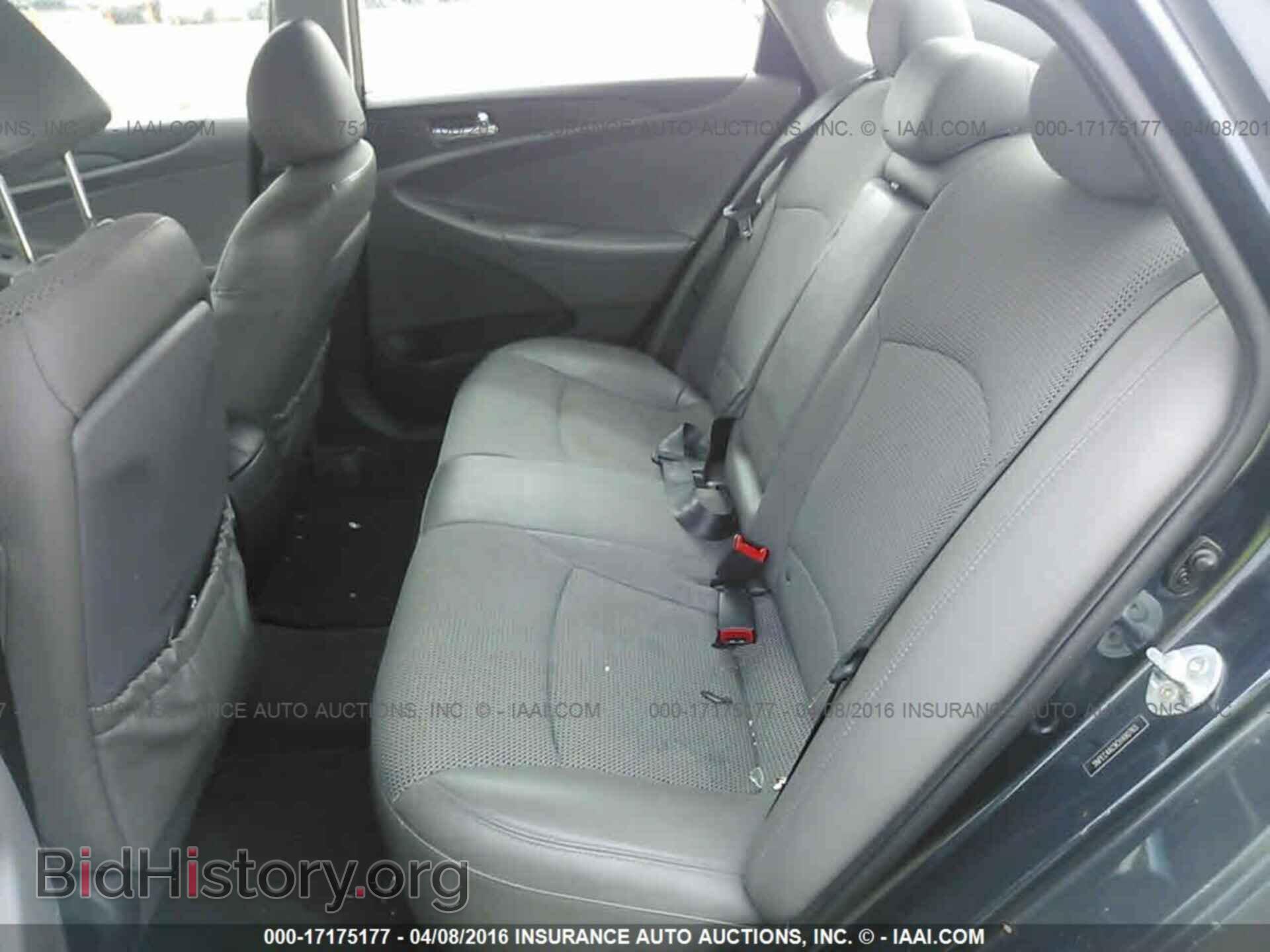2012 Hyundai Sonata - VIN: 5NPEC4AC9CH490765 - Photo 8