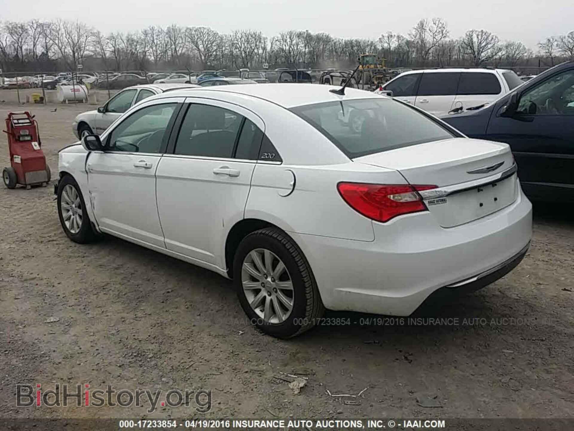2012 Chrysler 200 - VIN: 1C3CCBBB3CN134480 - Photo 3