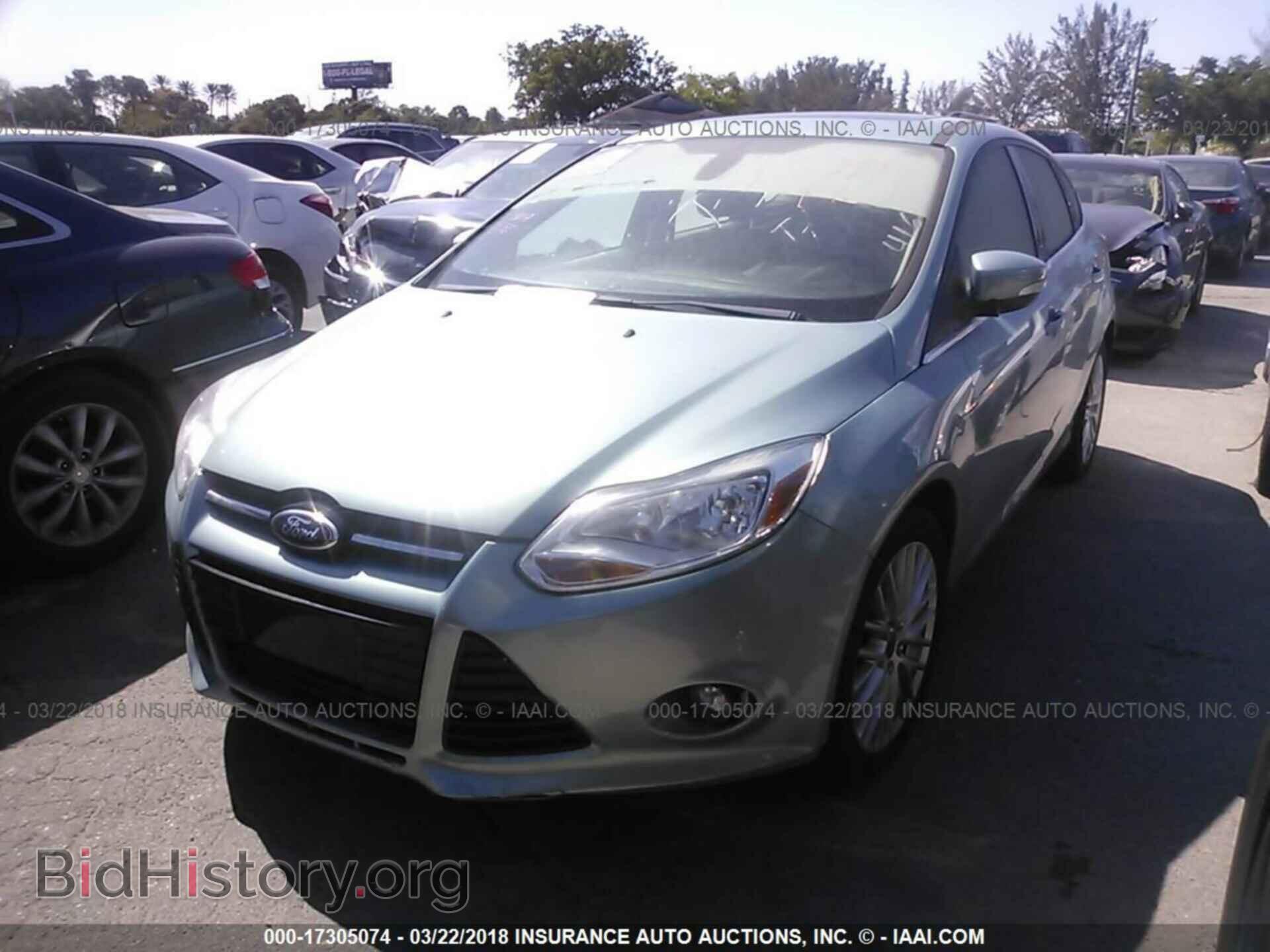 2012 Ford Focus - VIN: 1FAHP3M25CL416632 - Photo 2