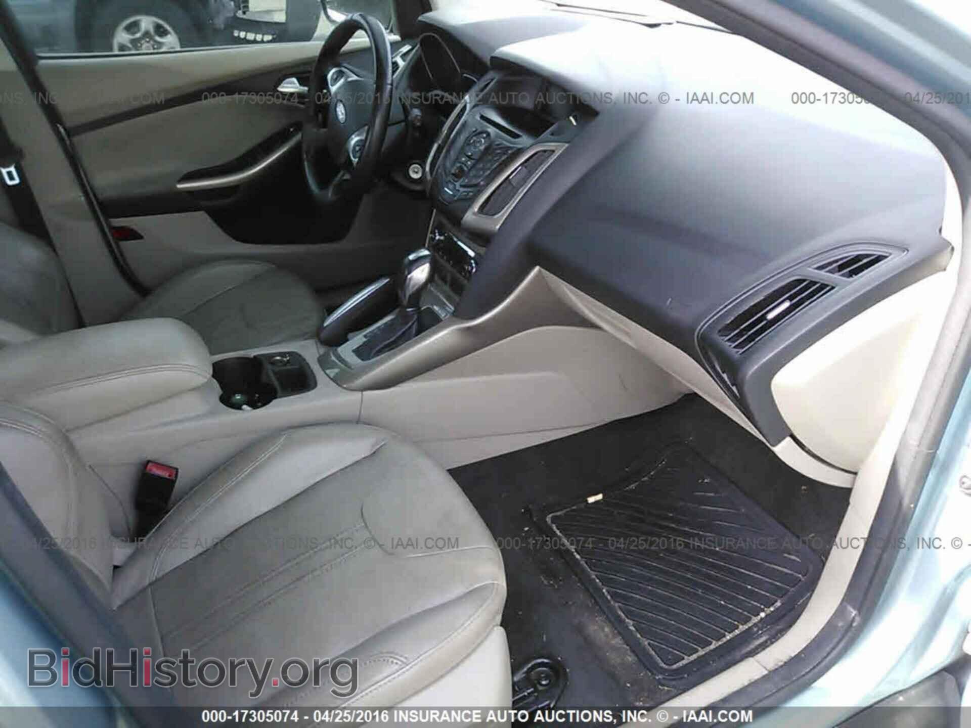 2012 Ford Focus - VIN: 1FAHP3M25CL416632 - Photo 5