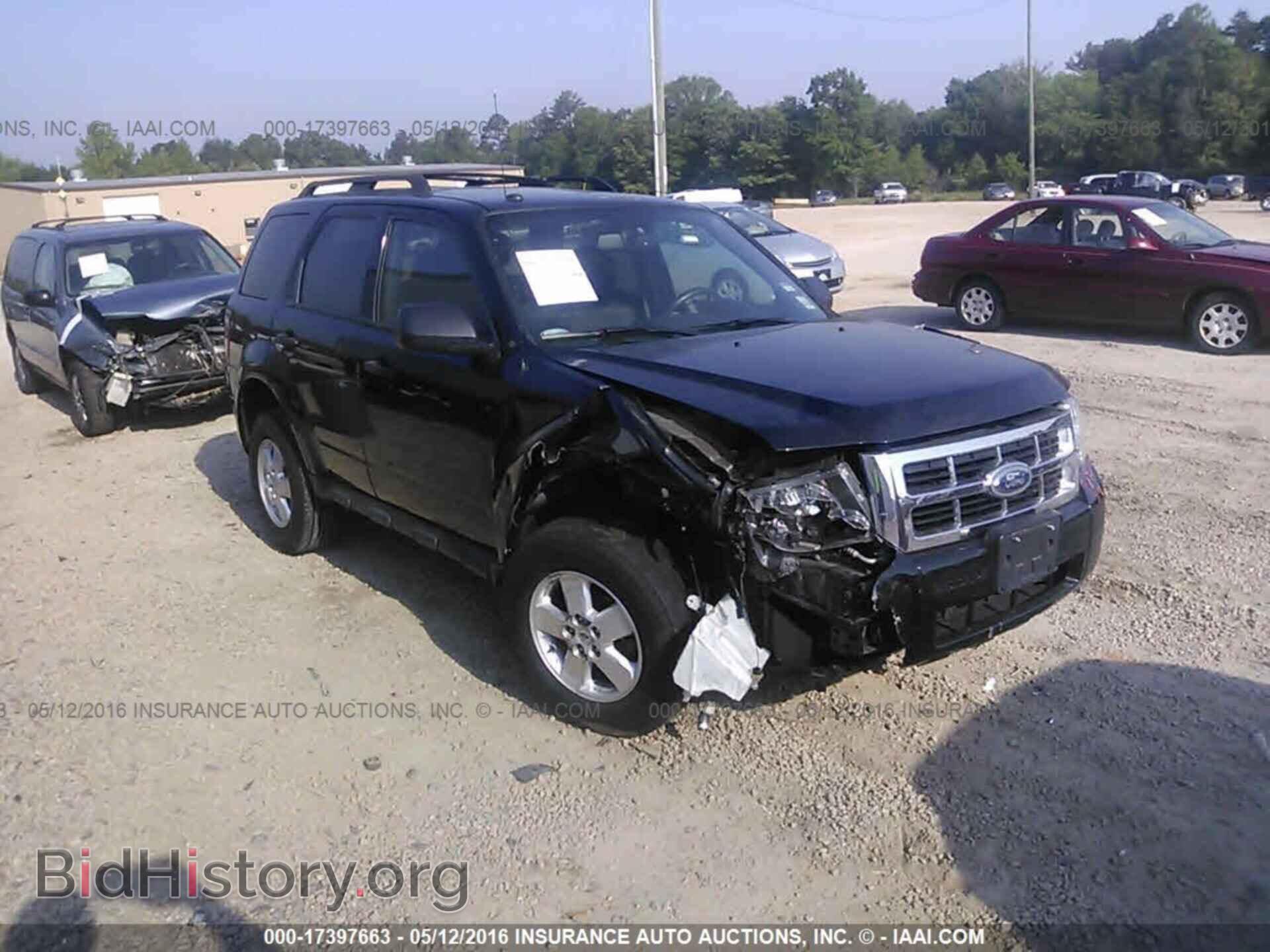Photo 1FMCU0D76CKA80515 - Ford Escape 2012