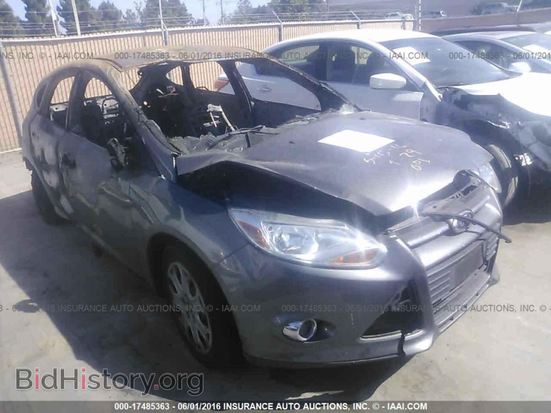 Photo 1FAHP3K24CL405401 - Ford Focus 2012