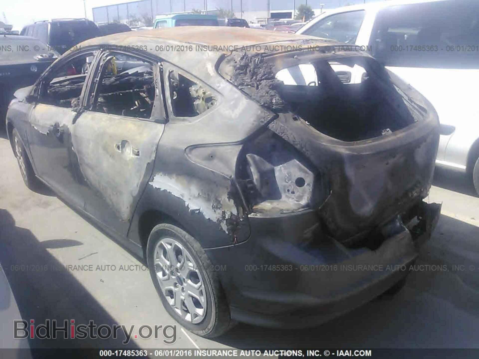2012 Ford Focus - VIN: 1FAHP3K24CL405401 - Photo 3