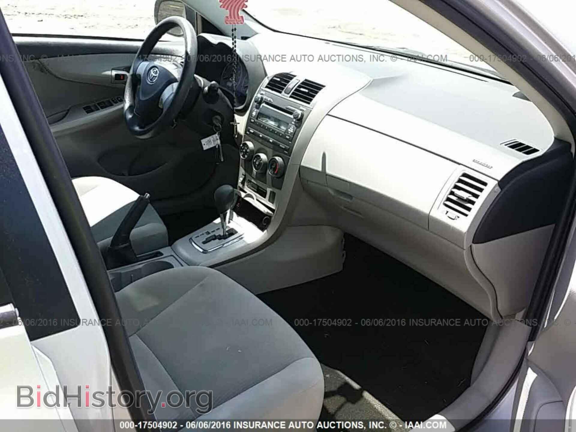 2011 Toyota Corolla - VIN: 2T1BU4EE2BC742949 - Photo 5
