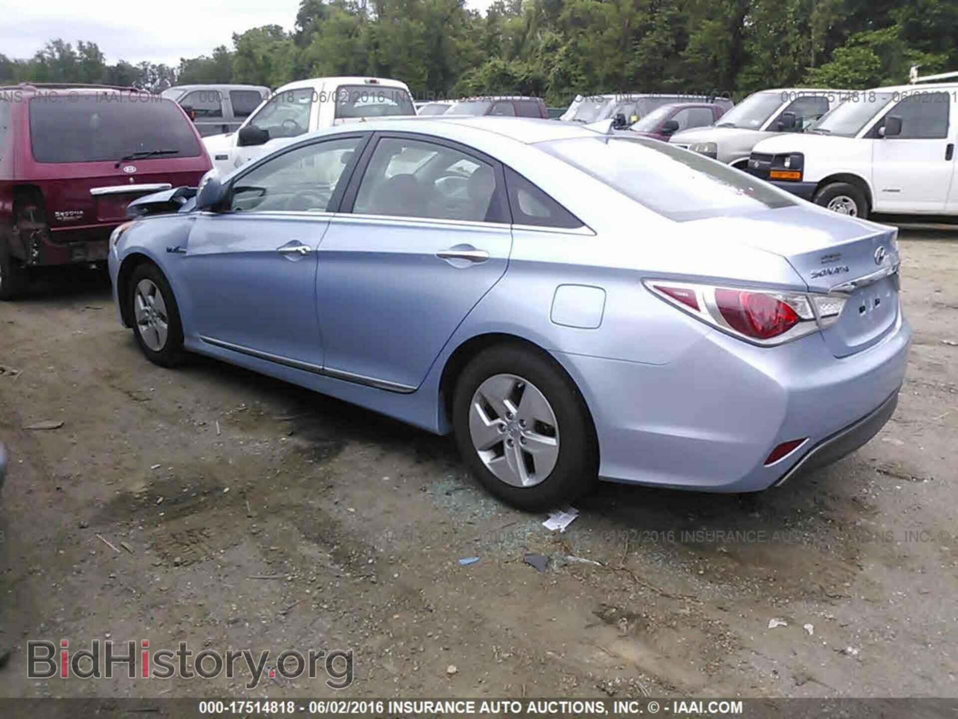 2012 Hyundai Sonata - VIN: KMHEC4A49CA033126 - Фото 3