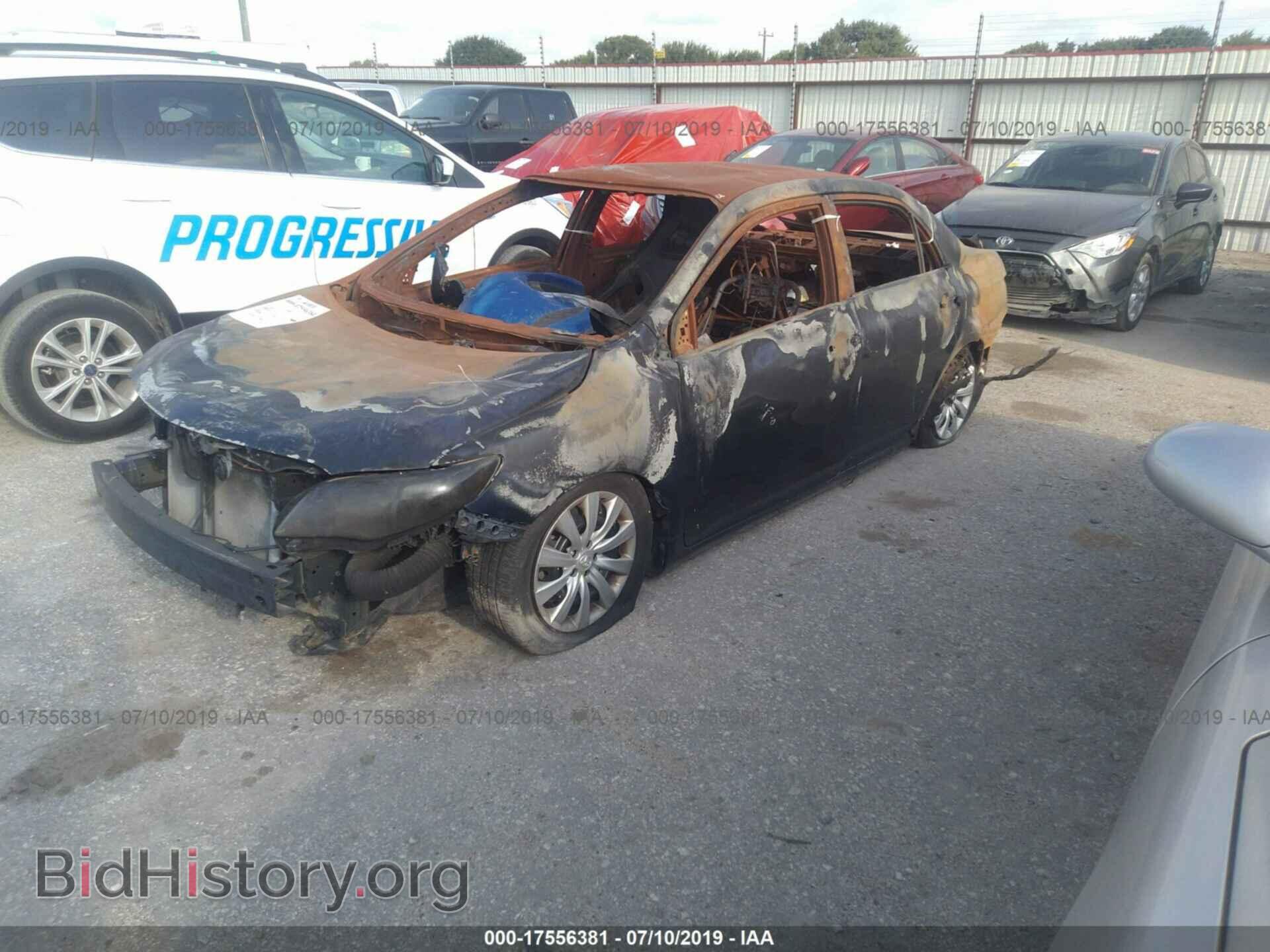 2012 Toyota Corolla - VIN: 5YFBU4EE4CP051052 - Фото 2