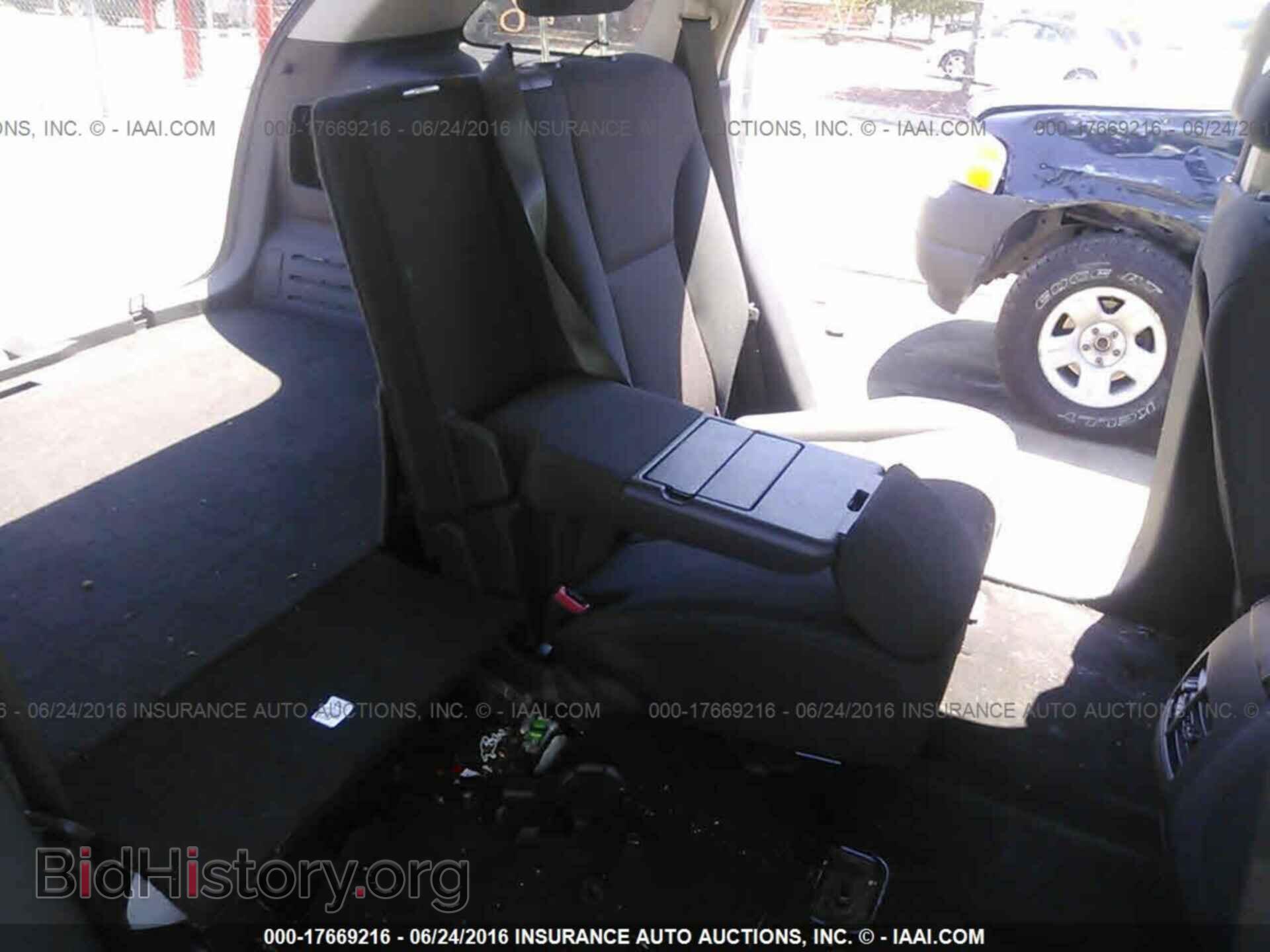 2011 Ford Edge - VIN: 2FMDK3JC7BBA84658 - Photo 8