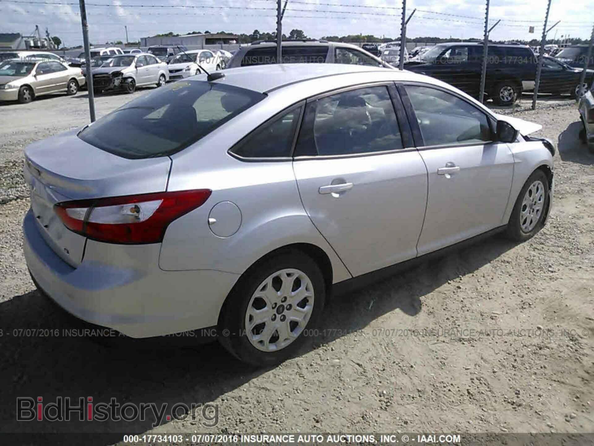 2012 Ford Focus - VIN: 1FAHP3F24CL115184 - Фото 4