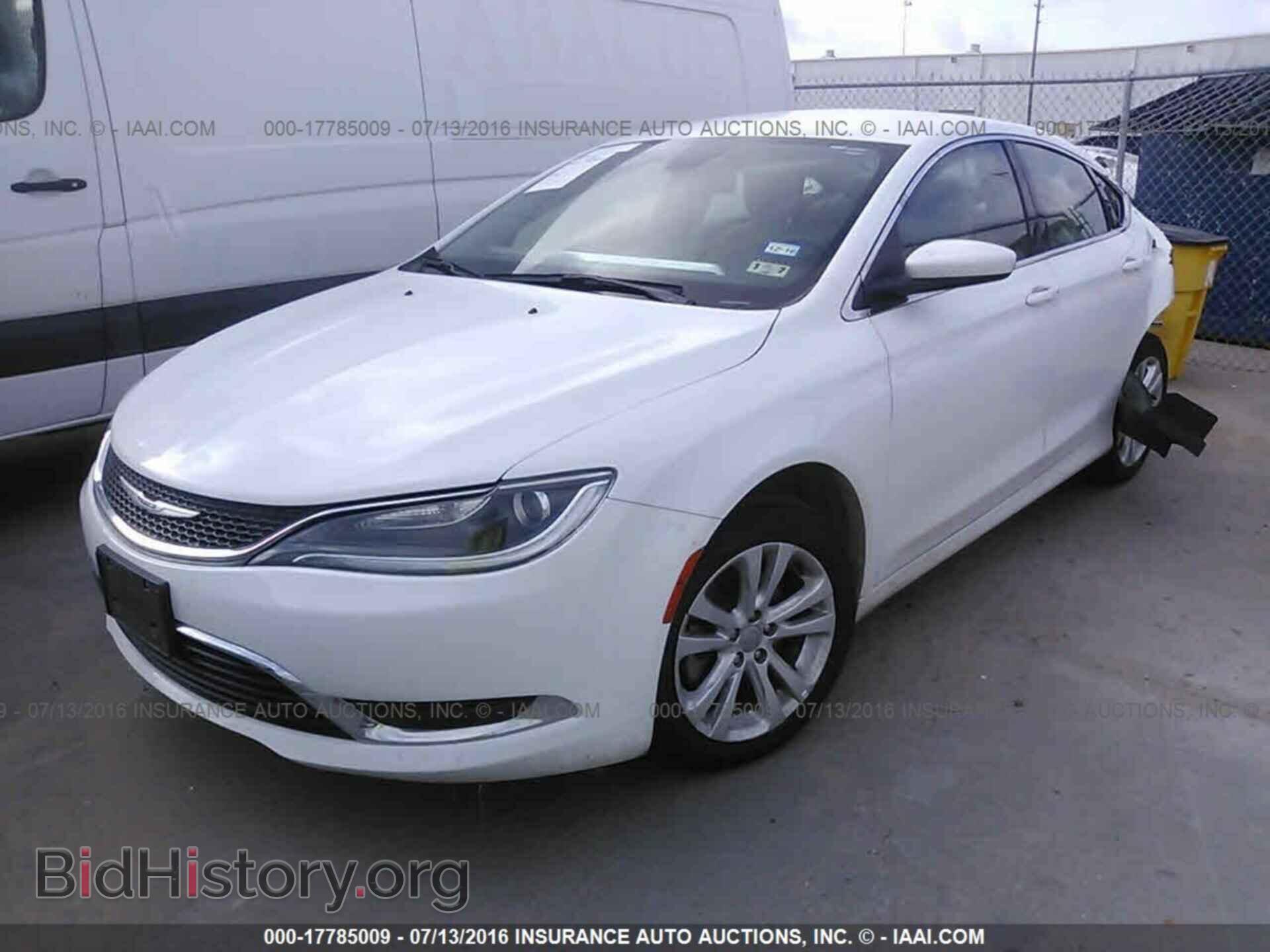 2015 Chrysler 200 - VIN: 1C3CCCAB4FN649631 - Photo 2