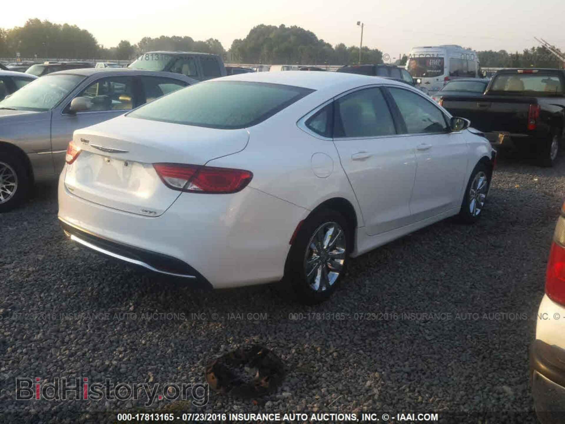 2015 Chrysler 200 - VIN: 1C3CCCAB7FN574102 - Фото 4