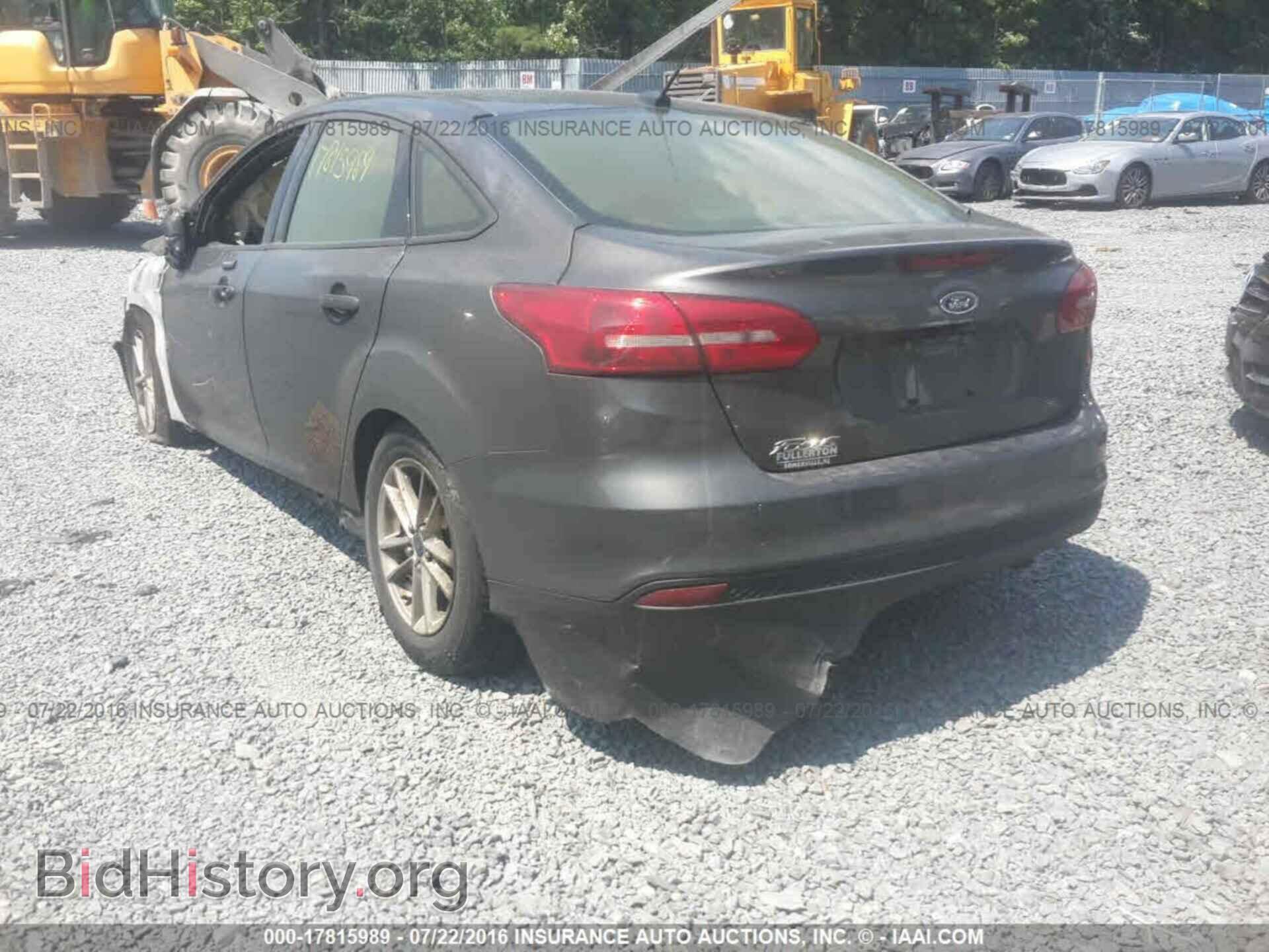 2016 Ford Focus - VIN: 1FADP3F23GL219010 - Фото 3
