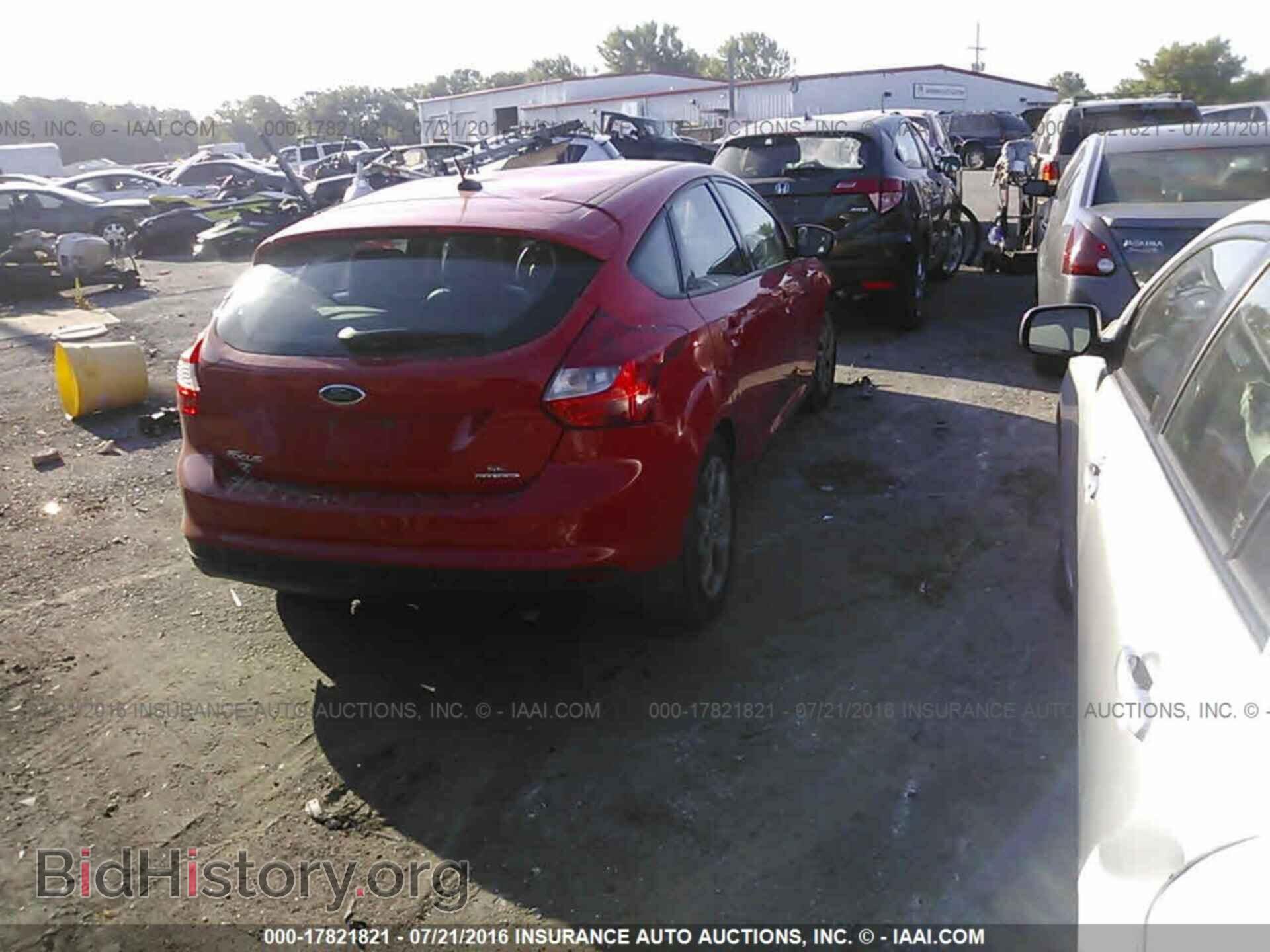 2014 Ford Focus - VIN: 1FADP3K22EL415068 - Photo 4
