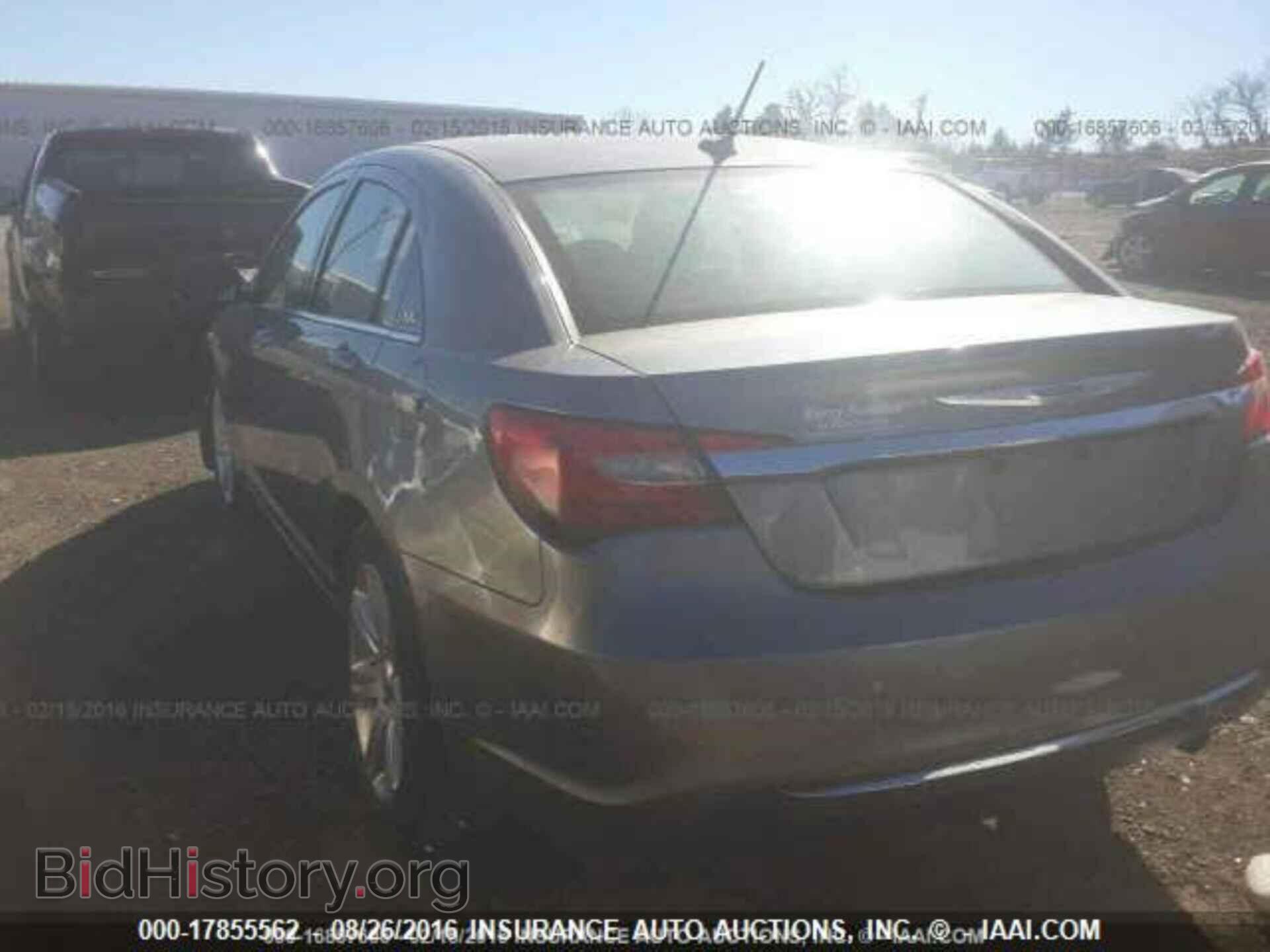 2012 Chrysler 200 - VIN: 1C3CCBAB1CN295332 - Фото 3